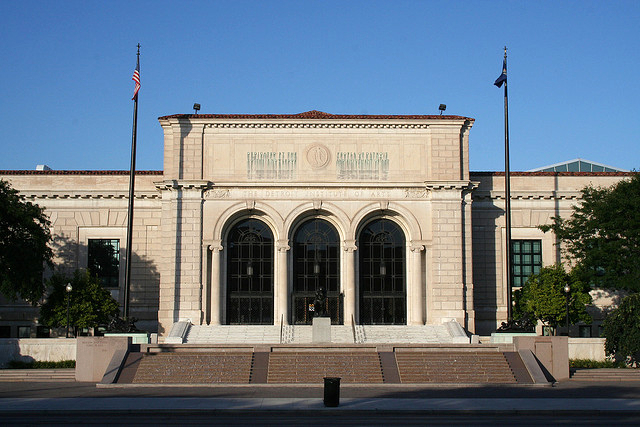 Detroit Institute of Arts.